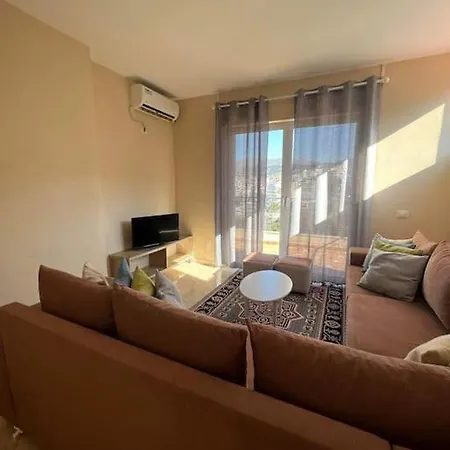 Jola_apartment_sarande شقة ساراندا